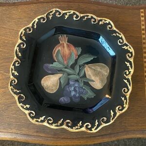 1 Raymond Waites Pompeii salad plate.